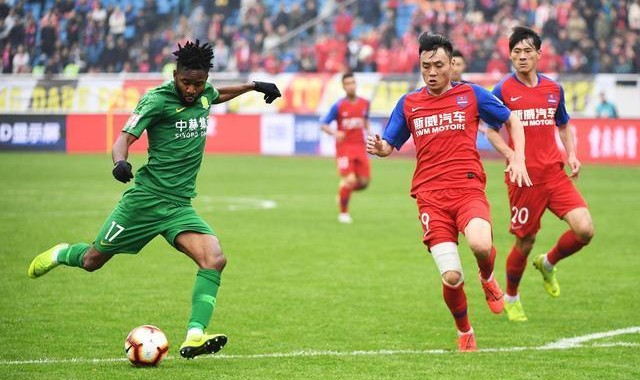  佛罗伦萨租借妖星，巴西新援即插即用  