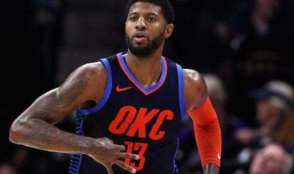  福克斯三双国王轻取雷霆  