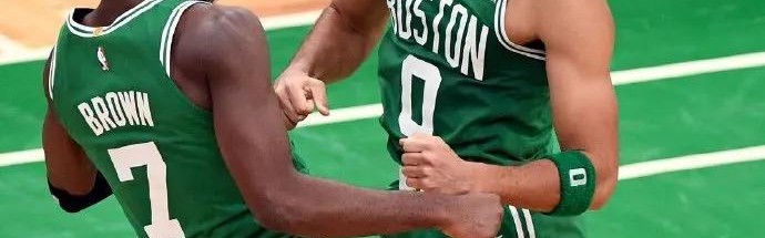  塔图姆35分绿军横扫猛龙  