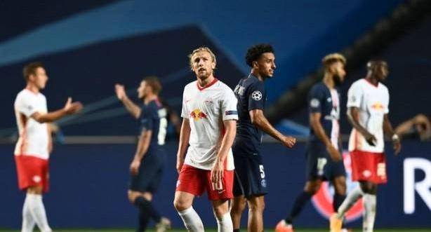  姆巴佩独中两元展锋芒，巴黎轻取里昂巩固榜首优势