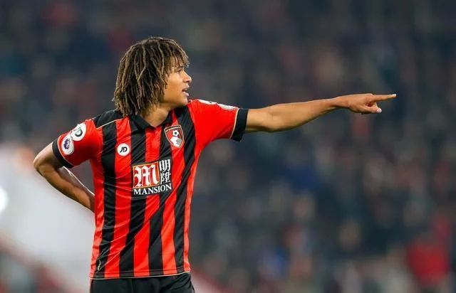  曼城锋线火力全开，客场大胜伯恩茅斯登顶积分榜